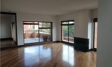 Vendo precioso penthouse en Montearroyo. Bogotá.