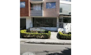 Venta de Local Comercial en Copacabana