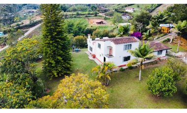 VENDO HERMOSA FINCA EN MARINILLA 10 MIL METROS VIA SANTUARIO CH