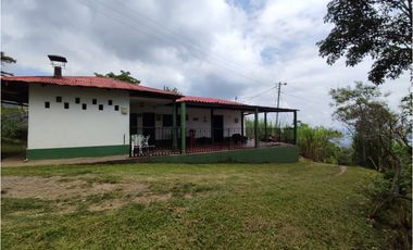 VENDO FINCA EN VILLETA