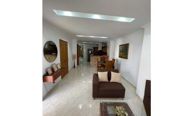 VENDO APARTAMENTO EN EL CARMEN DE VBORAL CON PARQUEADERO CH