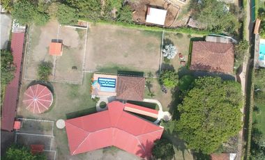 Hermosa finca de 6.400m2 en venta / permuta Rozo Valle Colombia