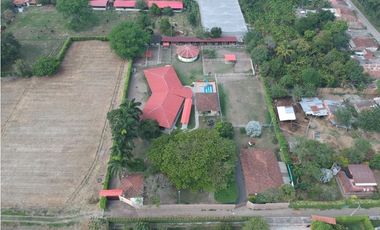 Hermosa finca de 6.400m2 en venta / permuta Rozo Valle Colombia