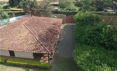 Hermosa finca de 6.400m2 en venta / permuta Rozo Valle Colombia