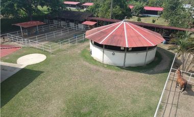 Hermosa finca de 6.400m2 en venta / permuta Rozo Valle Colombia