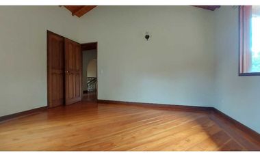 Vendo Casa Campestre en Fizebad, El Retiro Antioquia