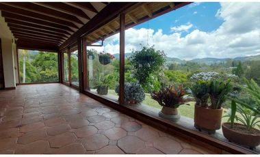 Vendo Casa Campestre en Fizebad, El Retiro Antioquia