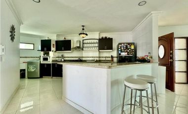 VENTA PENTHOUSE EN RODADERO SUR