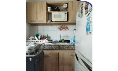 Se vende apartamentos + local / soledad 2000