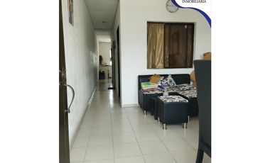 Se vende apartamentos + local / soledad 2000