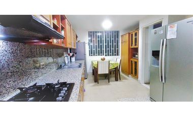 Casa en venta precio de oportunidad El Poblado - El Campestre