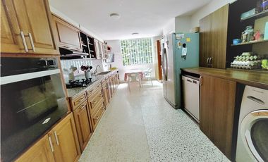 Casa en venta precio de oportunidad El Poblado - El Campestre