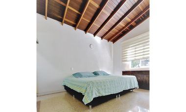 Casa en venta precio de oportunidad El Poblado - El Campestre