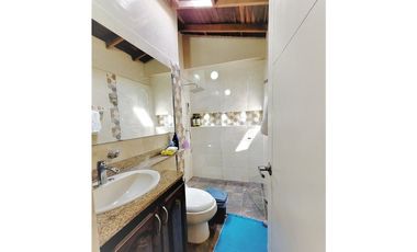 Casa en venta precio de oportunidad El Poblado - El Campestre