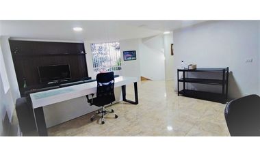 Casa en venta precio de oportunidad El Poblado - El Campestre
