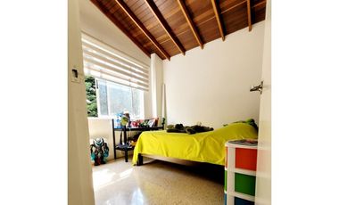 Casa en venta precio de oportunidad El Poblado - El Campestre