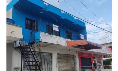 Se vende casa+ locales / Barrio la inmaculada