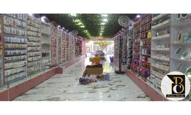 SE VENDE LOCALES COMERCIALES UBICADO SOBRE LA CRA 20 CON 13 YOPAL