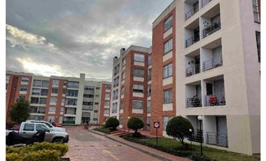 Apartamento tercer piso en conjunto en Cajicá para venta.