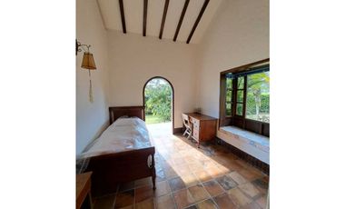 En Venta Casa Campestre en Conjunto Cerrado La Mesa