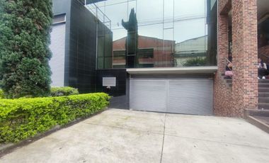 Edificio de oficinas en venta en El Poblado, Barrio Colombia