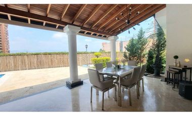 Vendo lujosa Casa en El Poblado, Medellín