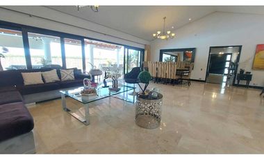 Vendo lujosa Casa en El Poblado, Medellín