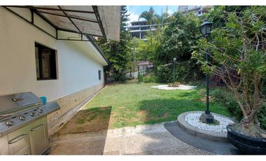 Vendo lujosa Casa en El Poblado, Medellín