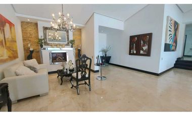 Vendo lujosa Casa en El Poblado, Medellín