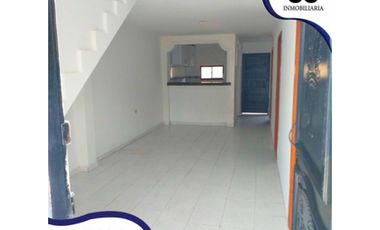 Se vende casa de 2 pisos / Ciudadela metropolitana Soledad