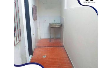 Se vende casa de 2 pisos / Ciudadela metropolitana Soledad