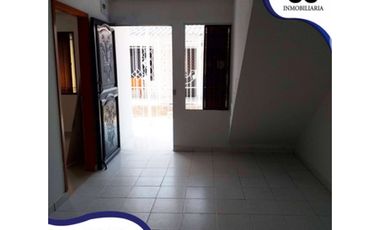 Se vende casa de 2 pisos / Ciudadela metropolitana Soledad