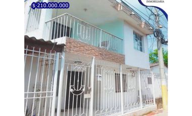 Se vende casa de 2 pisos / Ciudadela metropolitana Soledad