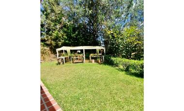 Casa finca en venta El Peñol - Vereda Horizontes