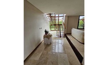 VENTA HERMOSA CASA CAMPESTRE VIA ARMENIA PEREIRA