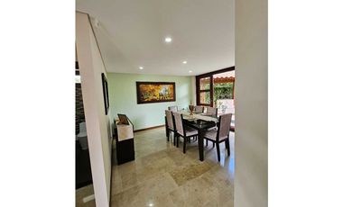 VENTA HERMOSA CASA CAMPESTRE VIA ARMENIA PEREIRA