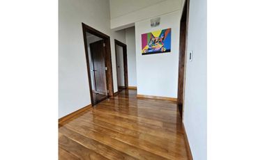 VENTA HERMOSA CASA CAMPESTRE VIA ARMENIA PEREIRA