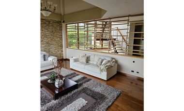 VENTA HERMOSA CASA CAMPESTRE VIA ARMENIA PEREIRA