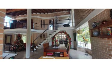 VENTA CASA CAMPESTRE CON HERMOSA VISTA TRIBUNAS PEREIRA