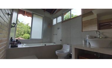 VENTA CASA CAMPESTRE CON HERMOSA VISTA TRIBUNAS PEREIRA