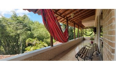 VENTA CASA CAMPESTRE CON HERMOSA VISTA TRIBUNAS PEREIRA