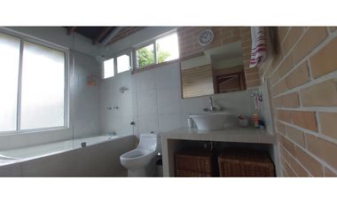 VENTA CASA CAMPESTRE CON HERMOSA VISTA TRIBUNAS PEREIRA