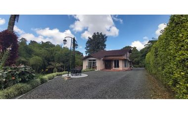VENTA CASA CAMPESTRE CON HERMOSA VISTA TRIBUNAS PEREIRA