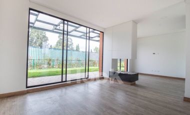 Casa para venta en Oikos Savanna - Tipo Nogal