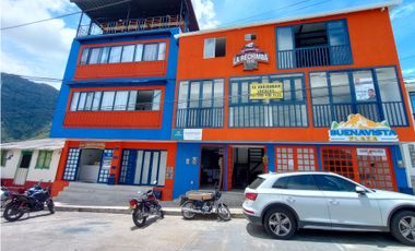 Se vende CENTRO COMERCIAL en BUENAVISTA, QUINDO