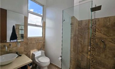 VENTA ESPECTACULAR CASA CAJICA