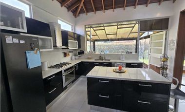 VENTA ESPECTACULAR CASA CAJICA