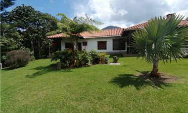 VENDO FINCA EN VEREDA EL CERRO-LLANO GRANDE