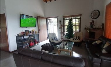 VENDO FINCA EN VEREDA EL CERRO-LLANO GRANDE