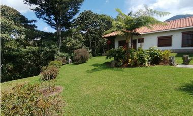 VENDO FINCA EN VEREDA EL CERRO-LLANO GRANDE